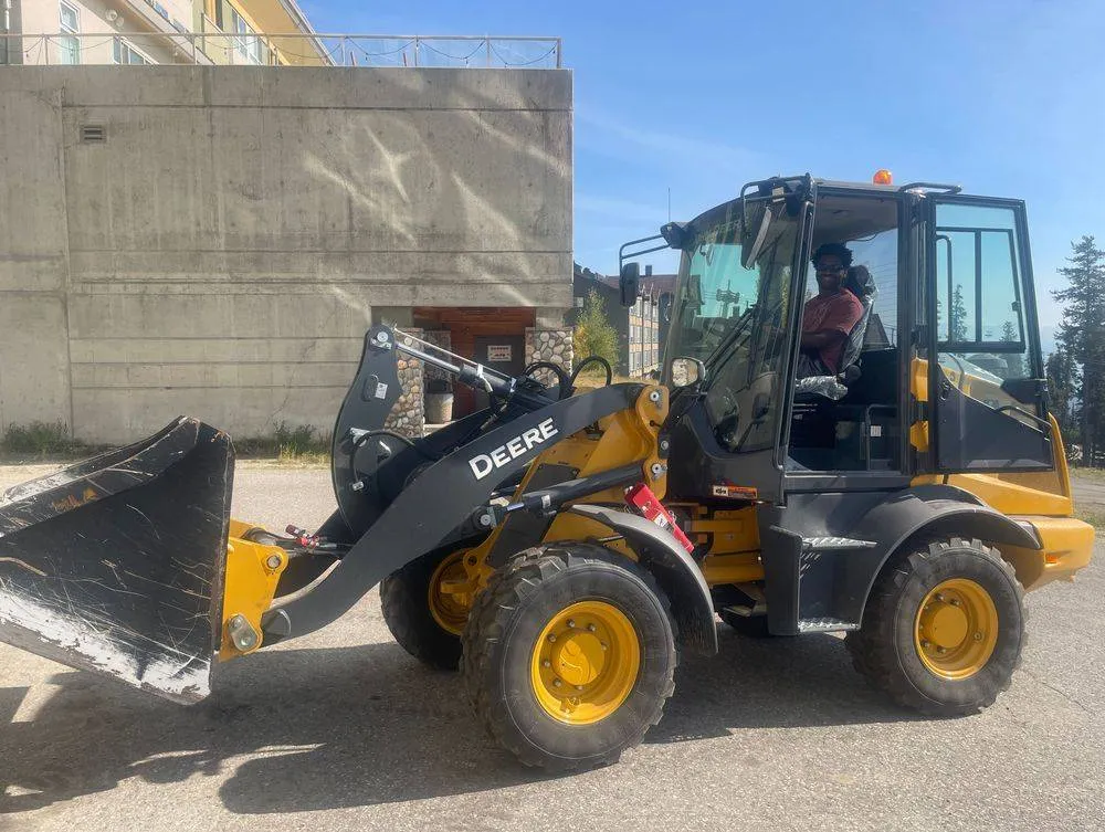 BWB Services John Deere 244L compact loader at Big White